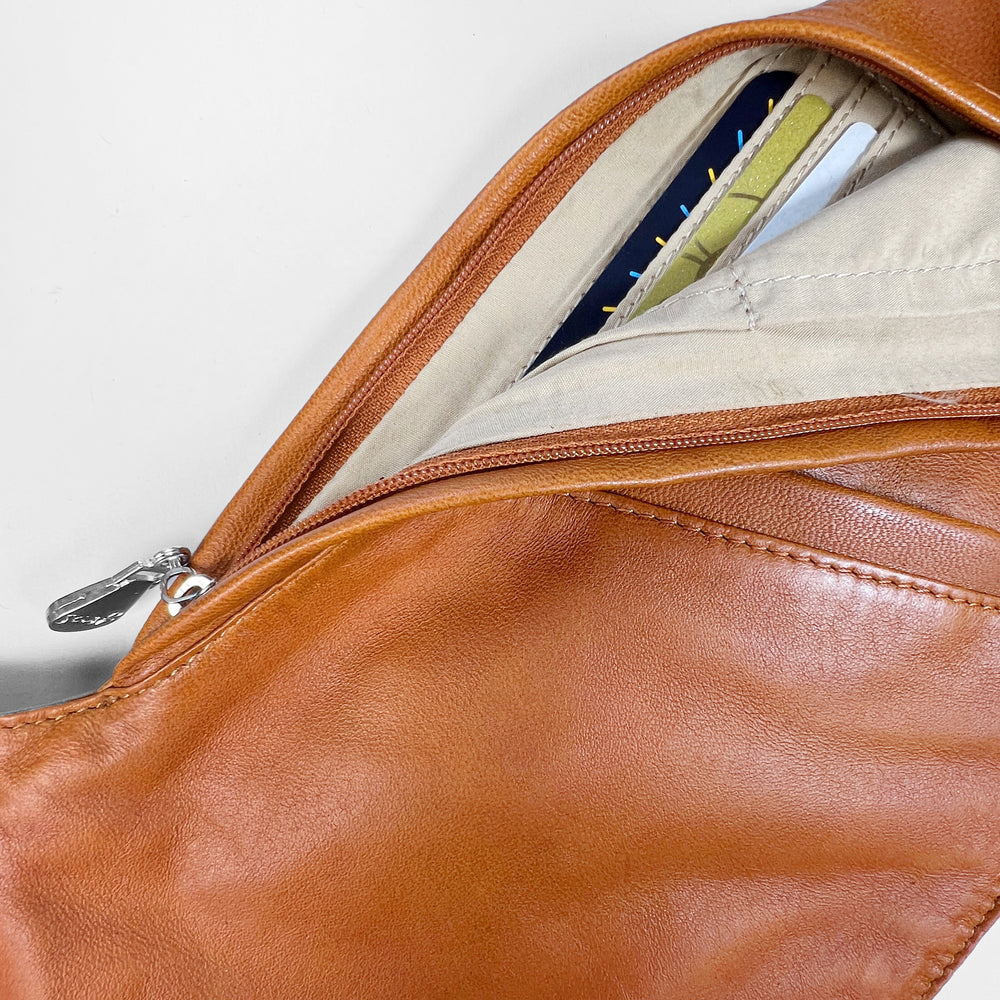 crossbody bags ,  cross body handbags , cross body pouch , crossover purses , crossbody pocketbooks , bag cross body , sling bag ,  crossbody bag,  crossbody bags for women