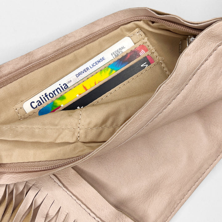 crossbody bags ,  cross body handbags , cross body pouch , crossover purses , crossbody pocketbooks , bag cross body , sling bag ,  crossbody bag,  crossbody bags for women