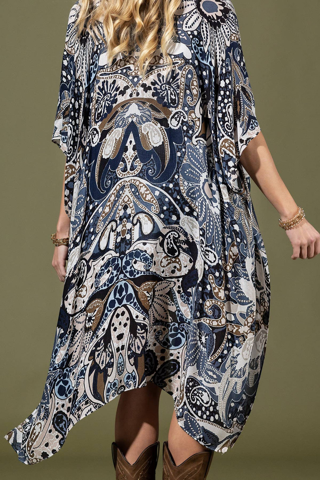 Winderme Kimono