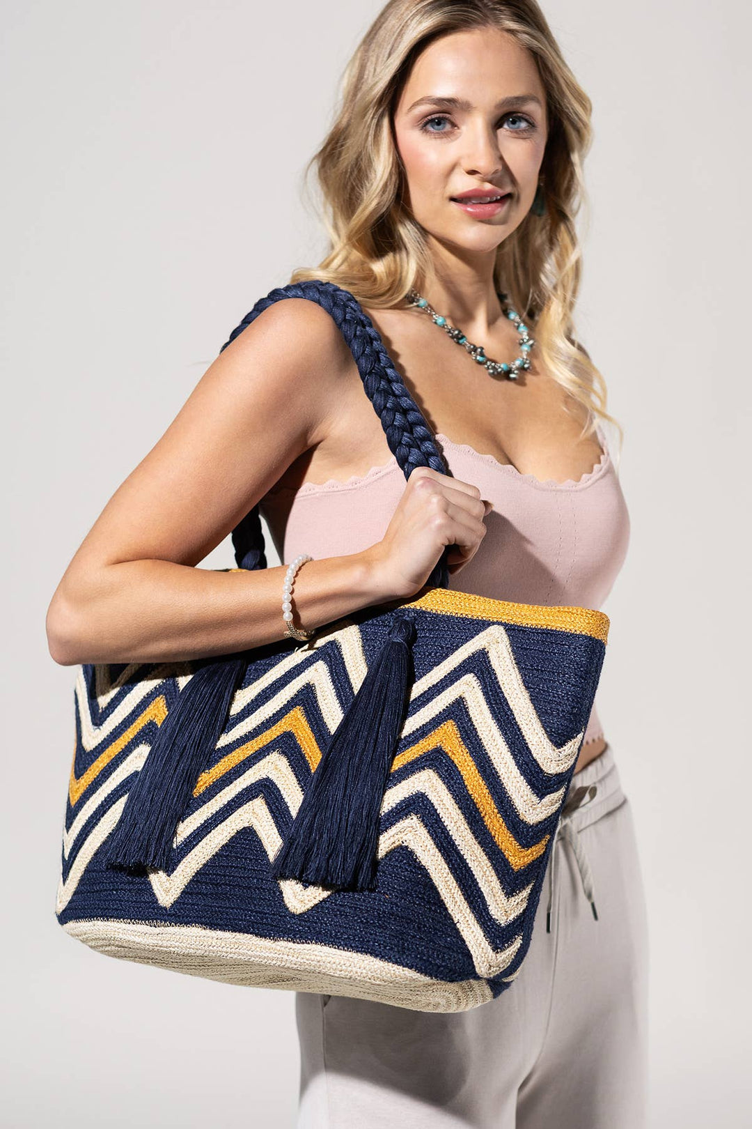 Malaka Shoulder Bag