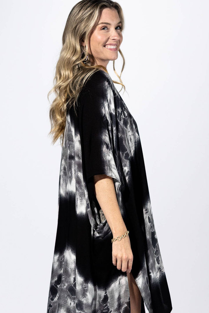 Black Tie-Dye Kimono